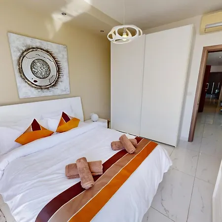 Amazing Spacious With Bbq & Jacuzzi * Saint Julian's