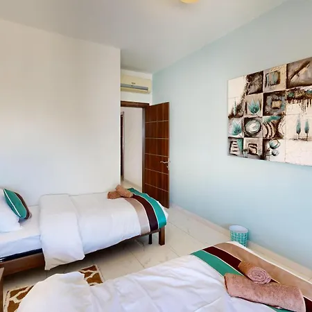 Amazing Spacious With Bbq & Jacuzzi *