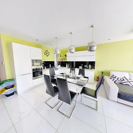 Amazing Spacious With Bbq & Jacuzzi * Saint Julian's