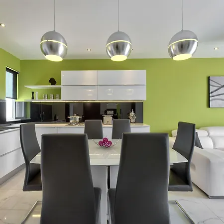 Appartement Amazing Spacious With Bbq & Jacuzzi