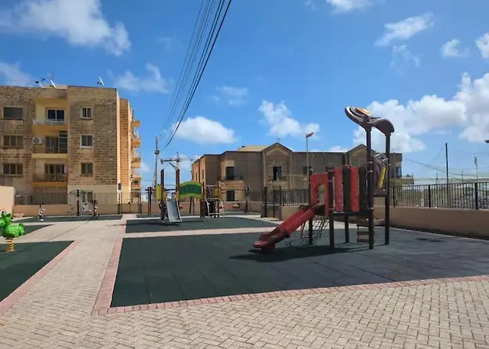 Amazing Spacious With Bbq & Jacuzzi *