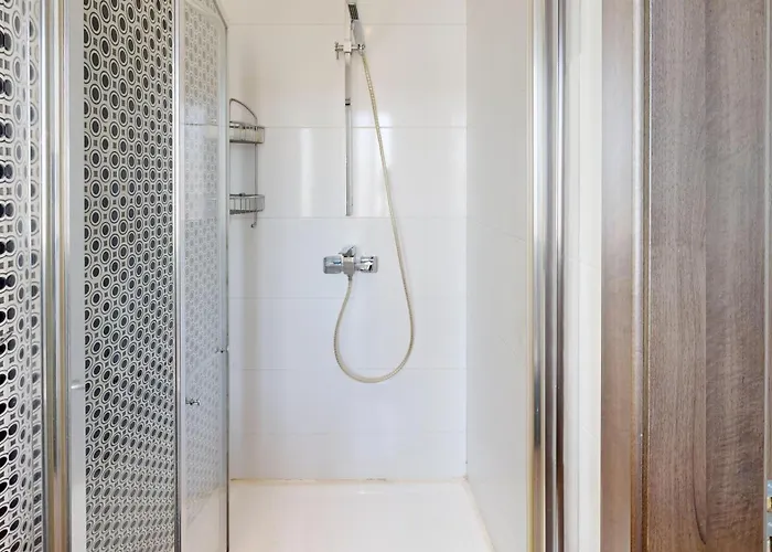 Amazing Spacious With Bbq & Jacuzzi شقة سانت جوليان