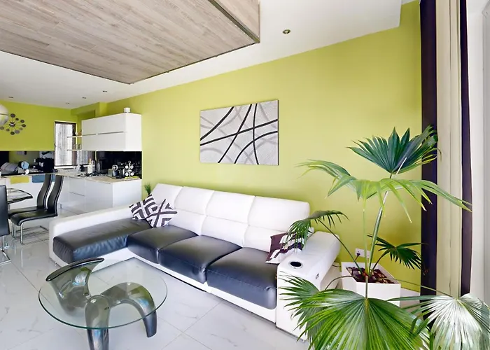 Amazing Spacious With Bbq & Jacuzzi *