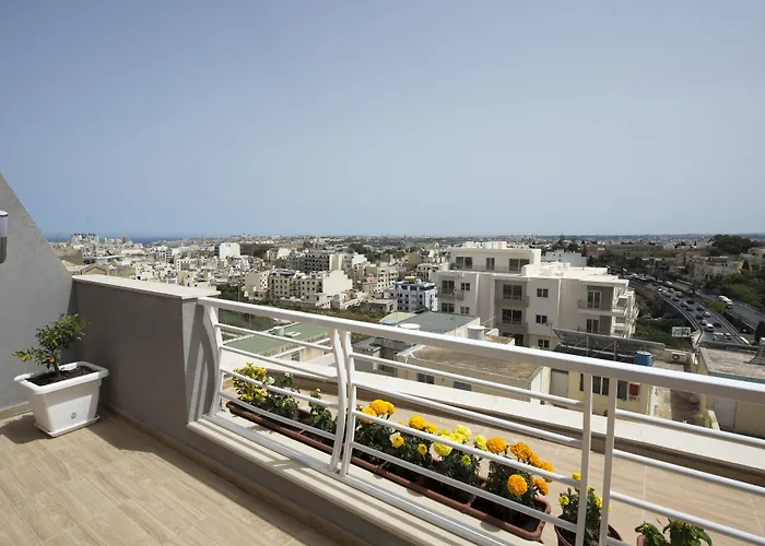 Amazing Spacious With Bbq & Jacuzzi شقة *