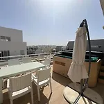 Apartmán Amazing Spacious With Bbq & Jacuzzi Saint Julian's